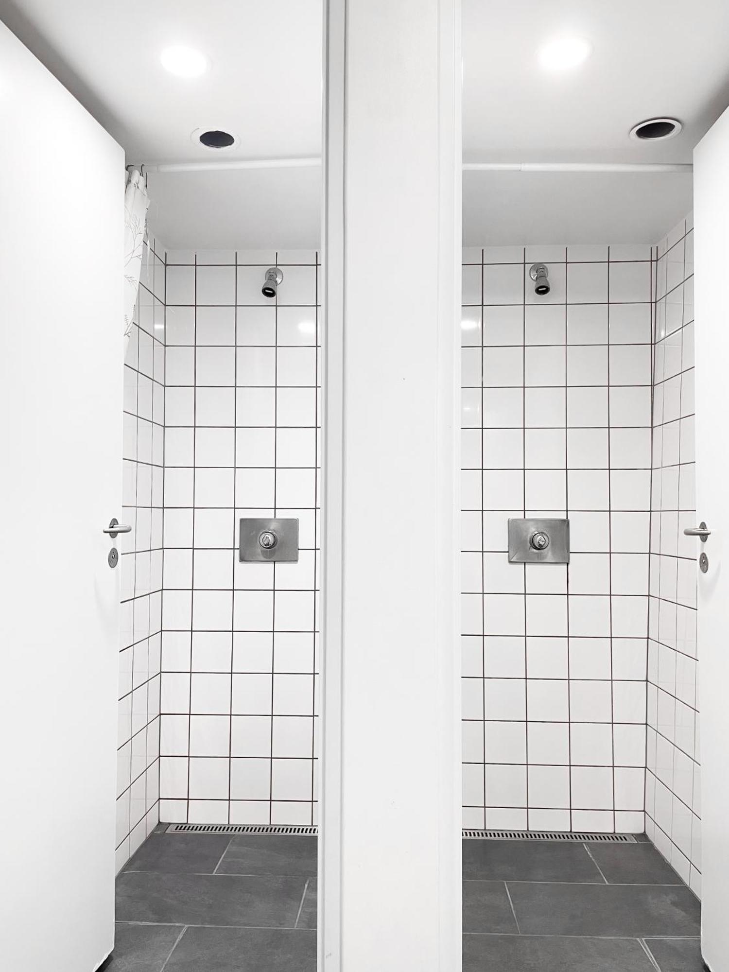 Capsule Hotel Nyhavn63 Copenhagen Exterior photo